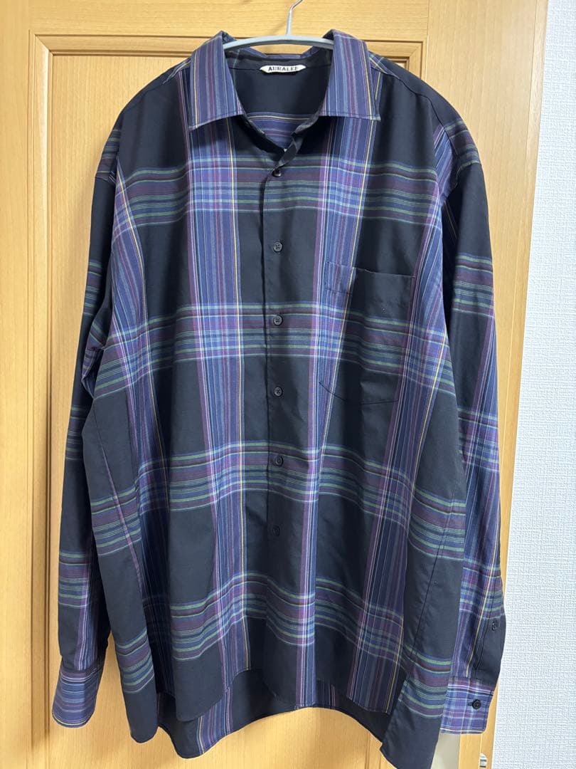 AURALEE オーラリーブラック カジュアルシャツ サイズ4（M）