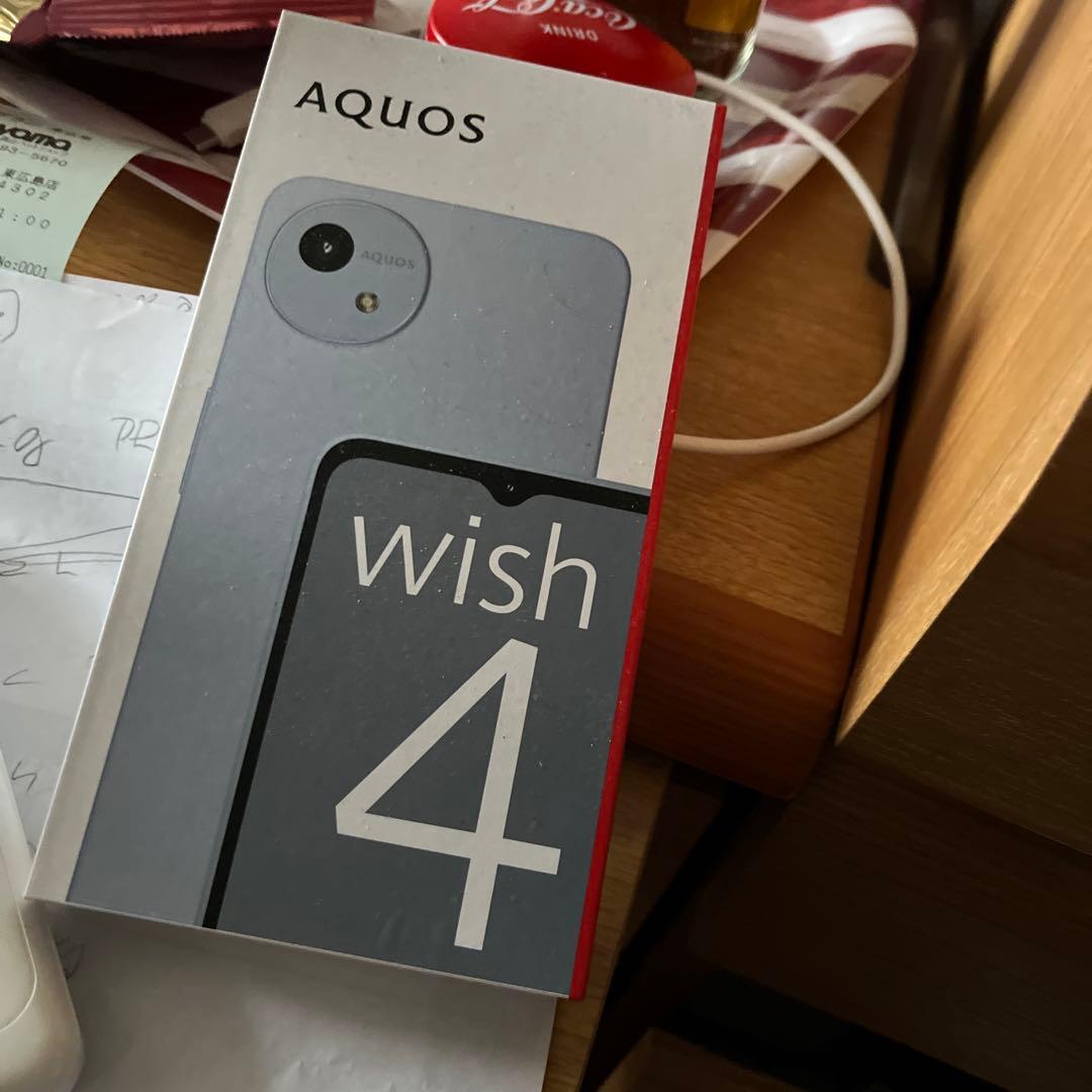 シリーズ···AQUOS 機種名···AQUOS wish