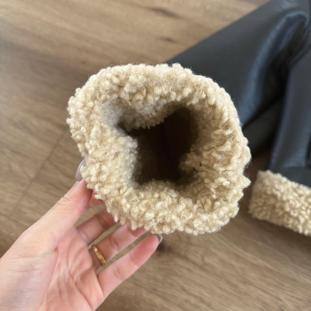 ZARA レザージャケット　ボアジャケット　ライダース