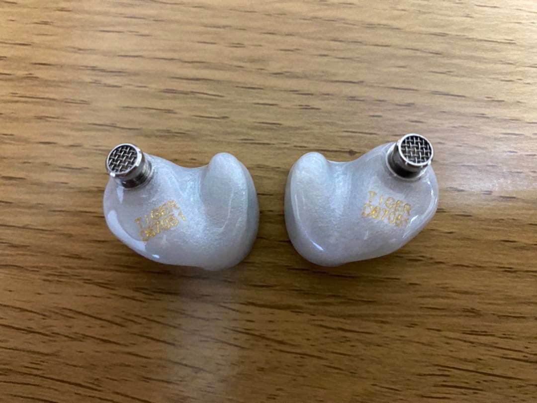 qdc White Tiger＋LUPIC JUKEBOX