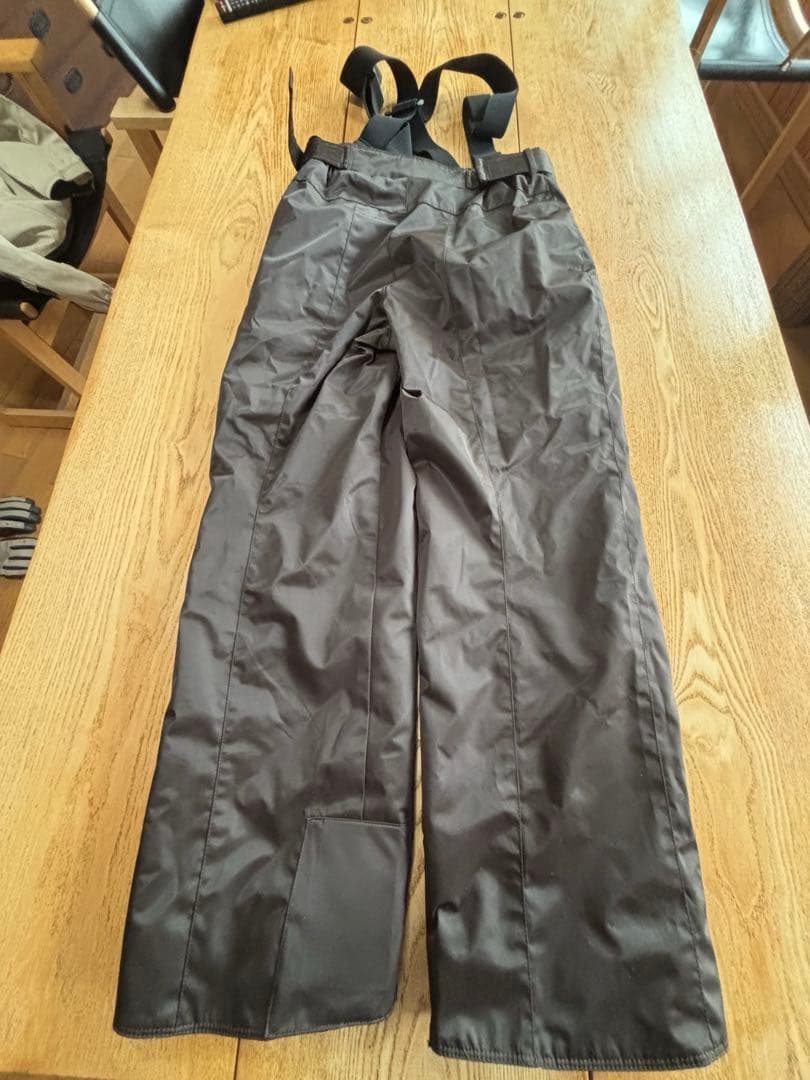 bogner フェニックス　スノーボード　スキーウェア 上S下Mセットとグローブ