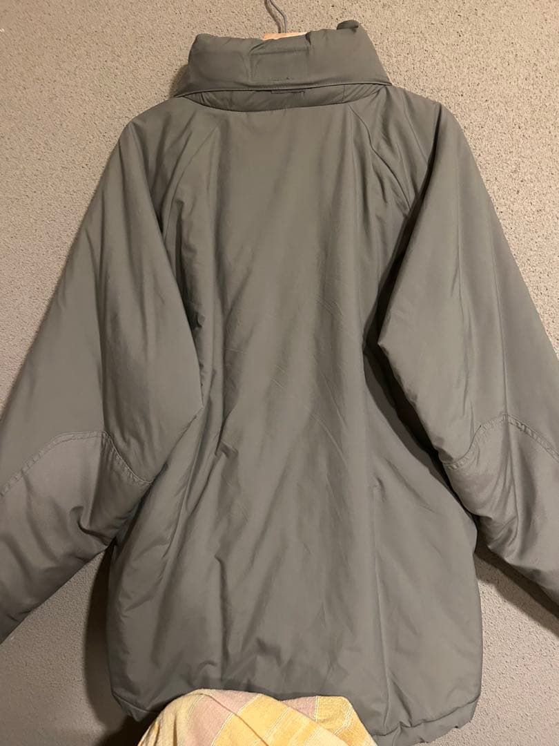 【米軍実物】ECWCS GEN3 LEVEL7 M-R 2007年製