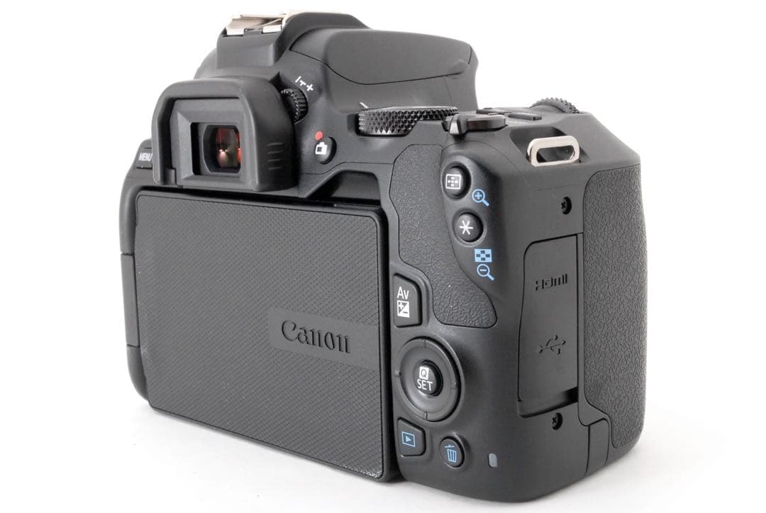 デジタル一眼レフカメラcanon kiss x10標準＆望遠＆単焦点レンズセット