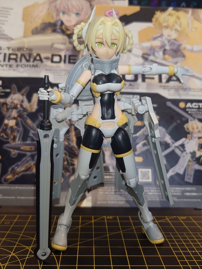 30MS SIS-F00 ユフィア & SIS-Tc20g ツキルナ 素組