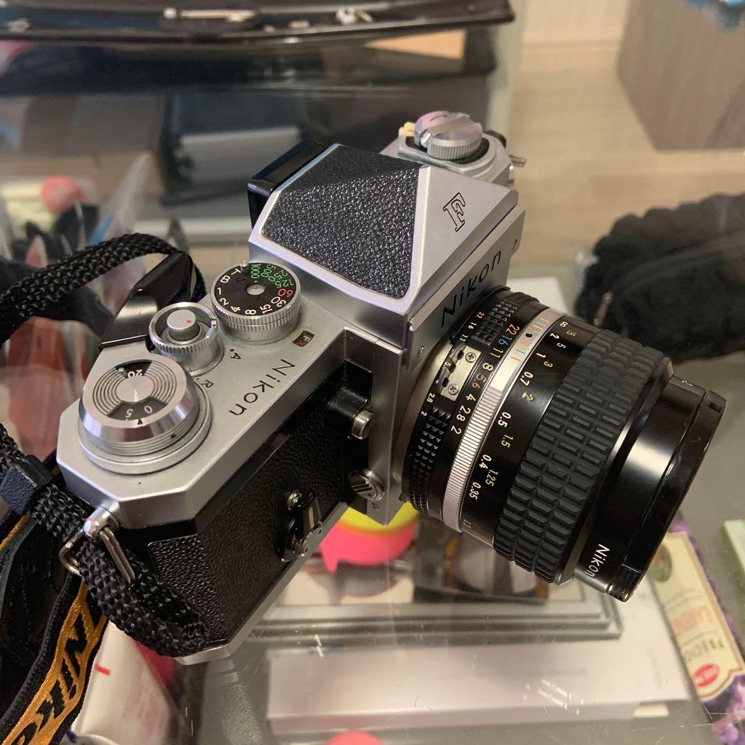 Nikon F 一眼レフカメラ 50mmレンズ付き