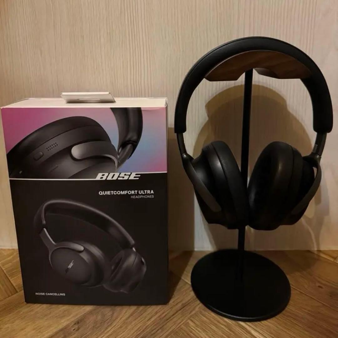 ボーズ QuietComfort Ultra Headphones スタンド付き