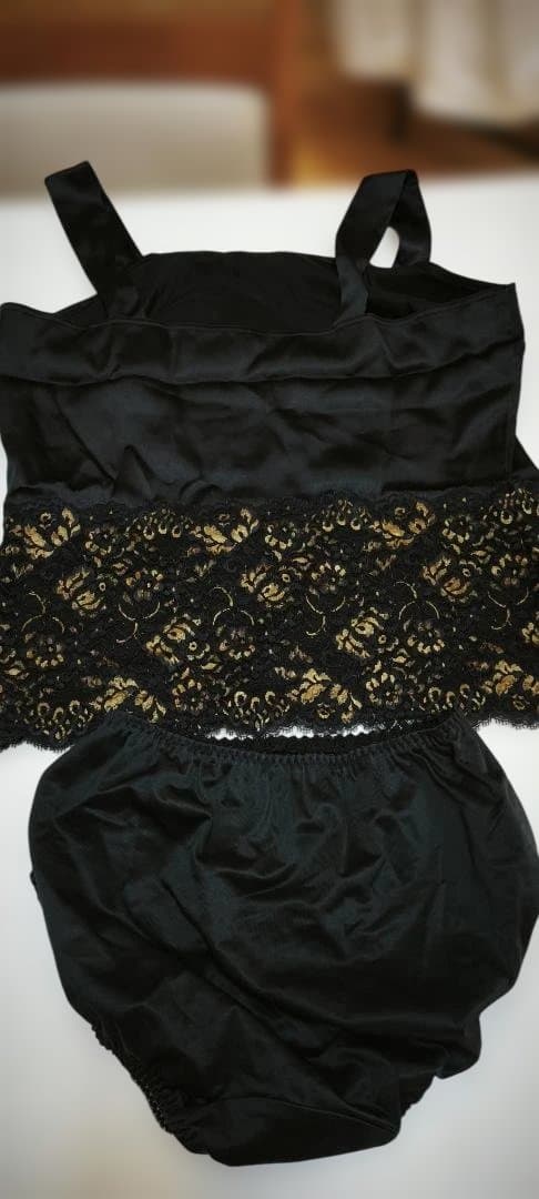マルコ　Christmas限定　ブラ＆キャミソール＆ショーツセット