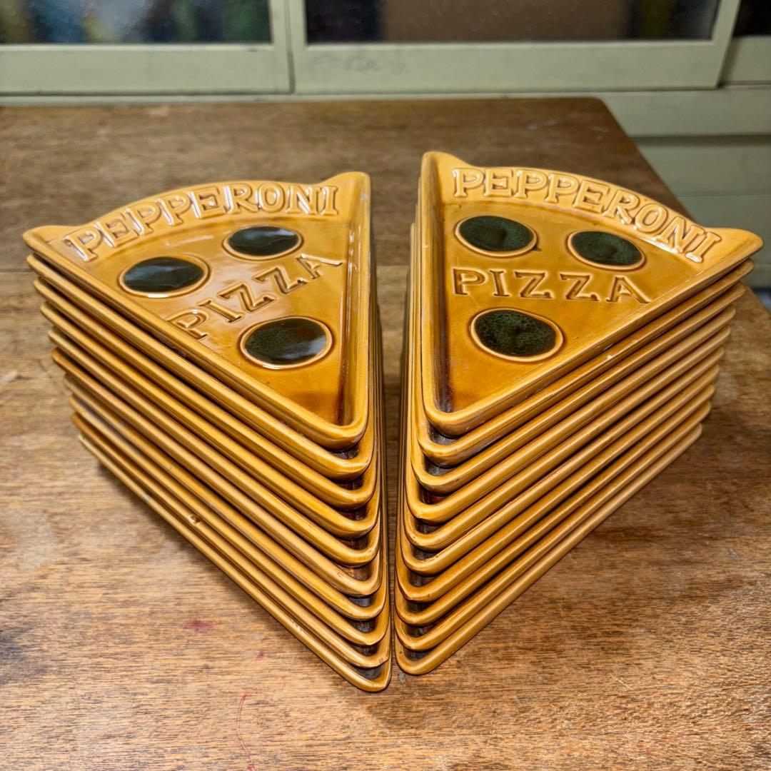 メルちゃんPEPPERONIピザ皿20枚セット