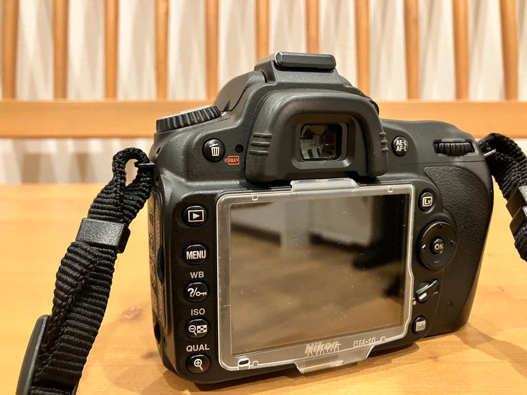 Nikon D90 デジタル一眼レフカメラ 本体