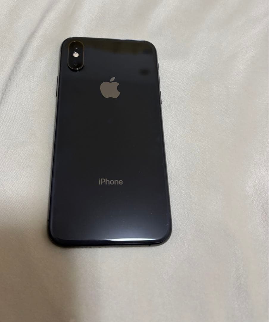 あ*様 iPhoneXs スペースグレイ 64GB 充電ケーブル付き