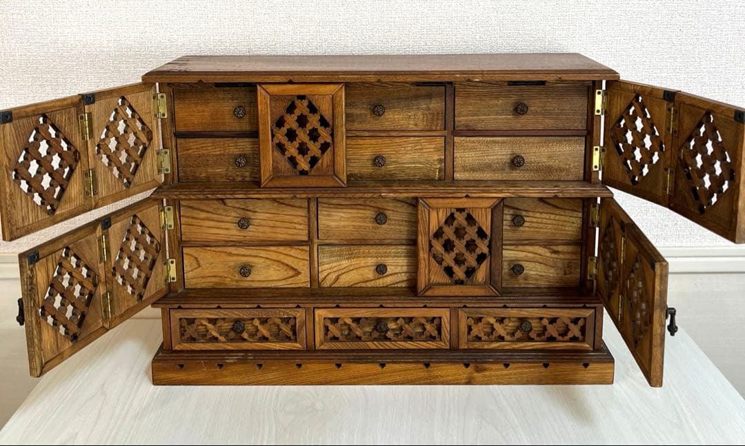 【即購入OK】木製 引き出し 透かし彫り アンティーク