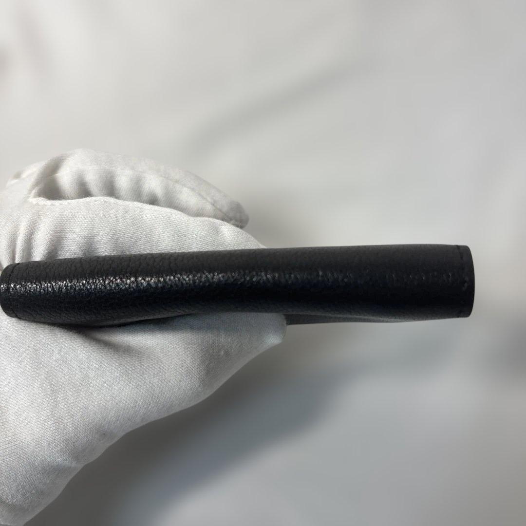 美品✨イルビゾンテ　IL BISONTE ブラック　名刺入れ　本革