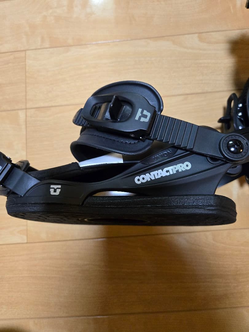 UNION スノーボードビンディング コンタクトプロ　バインディング　ユニオン