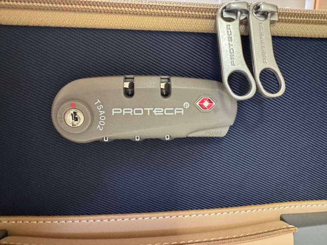 【美品】 PROTeCAスーツケース キャリーケース