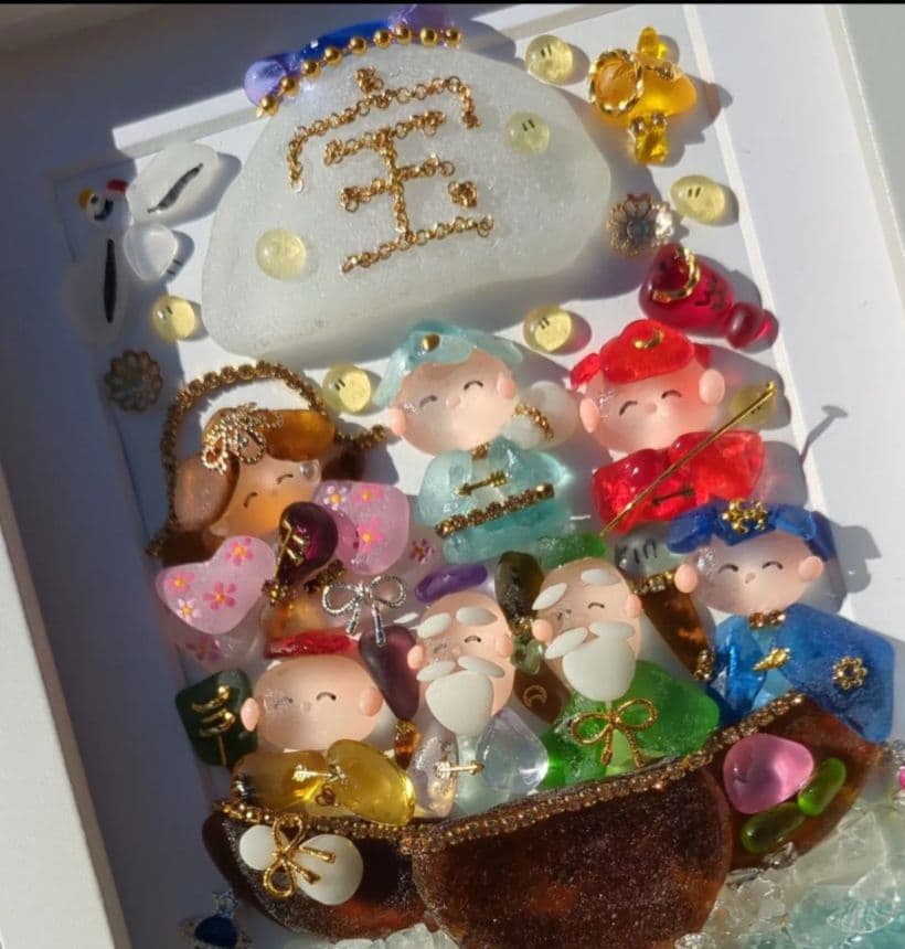 シーグラスアート　七福神白フレーム　全面透明フレームつき　ゲリラ出品