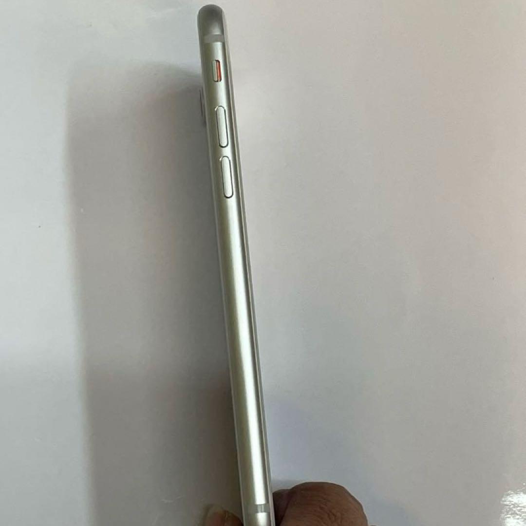 iPhone 8 ホワイト 64GB Apple純正品
