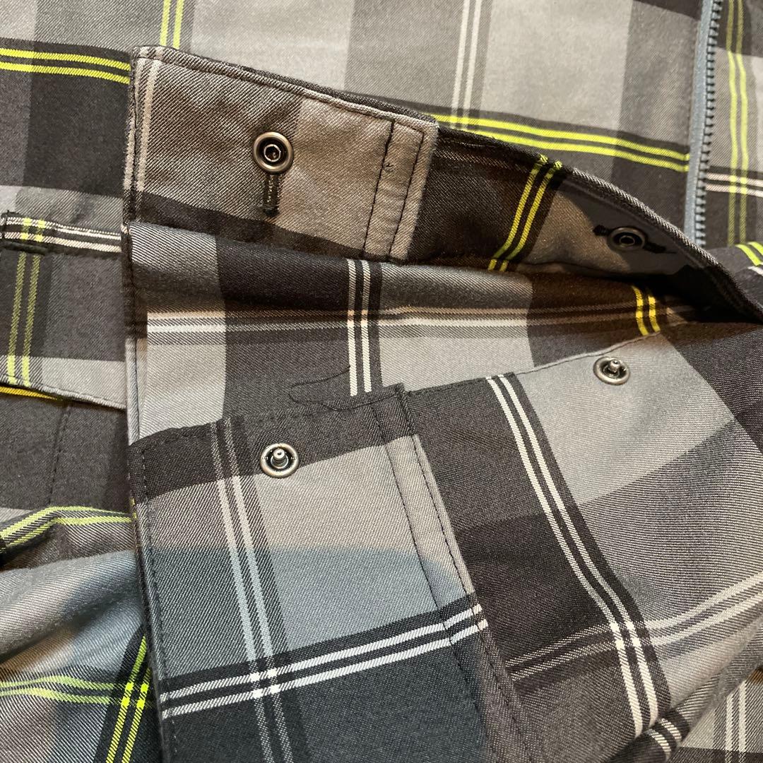 未使用　NIKESB ナイキエスビー　スノーボード　ウェア　チェック　ダウン