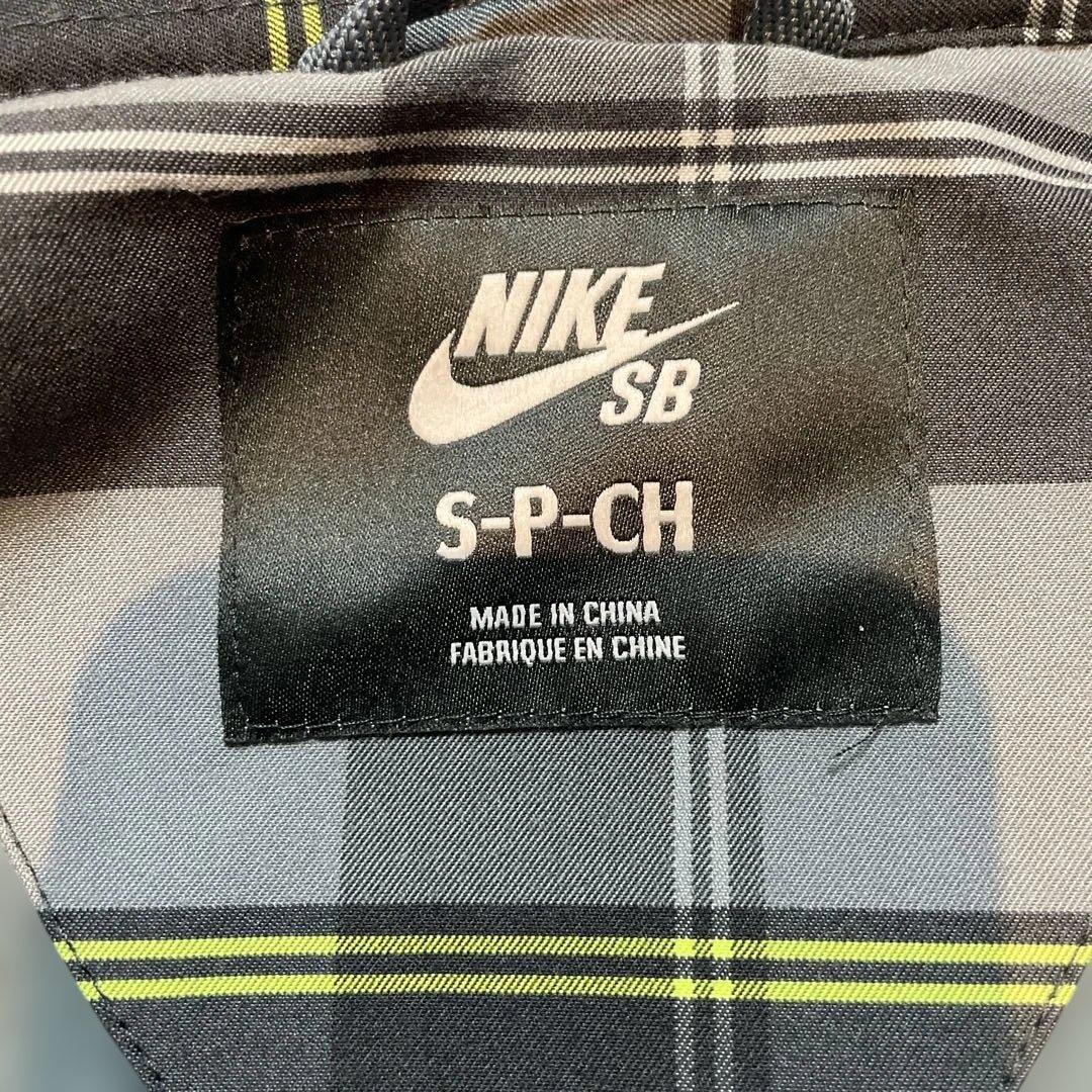 未使用　NIKESB ナイキエスビー　スノーボード　ウェア　チェック　ダウン