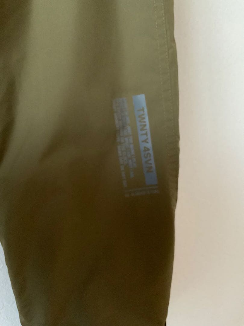 【美品】adidas TWNTY4SVN セットアップ カーキ　メンズ　Mサイズ