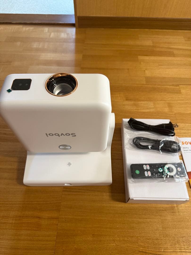 Sovboi S61Pro ホワイトプロジェクター 本体