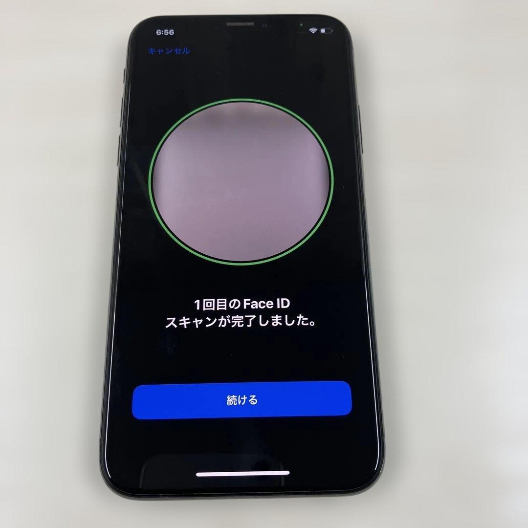 Apple iPhone X 256GB バッテリー100%