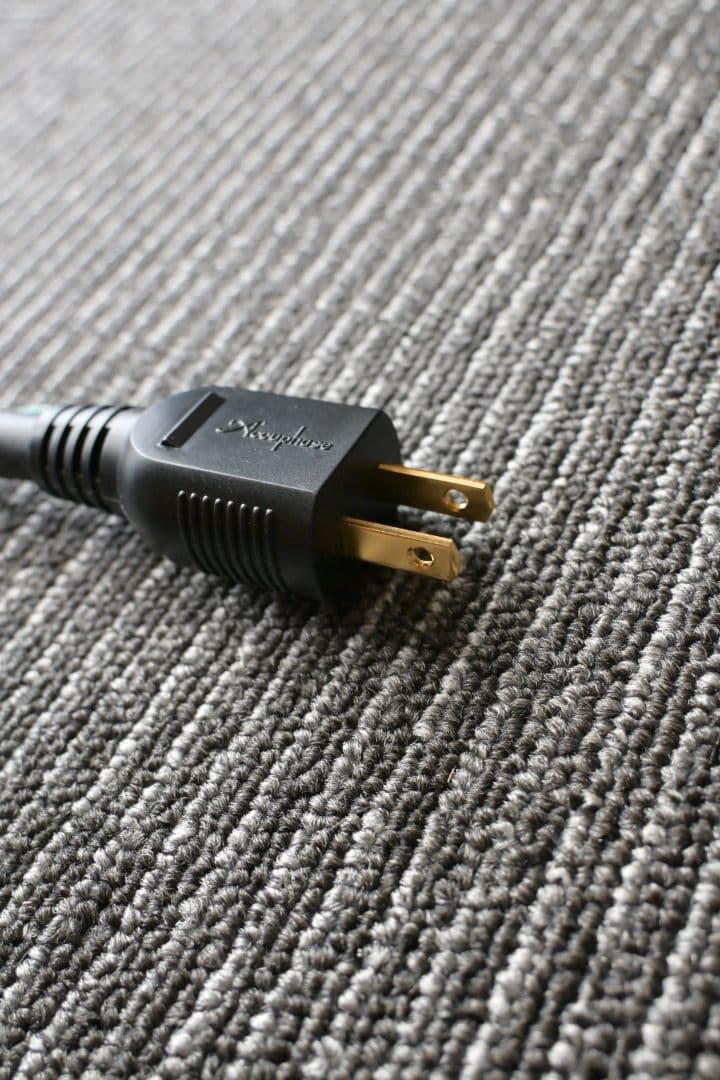 Accuphase　電源ケーブル　APL-1　2m