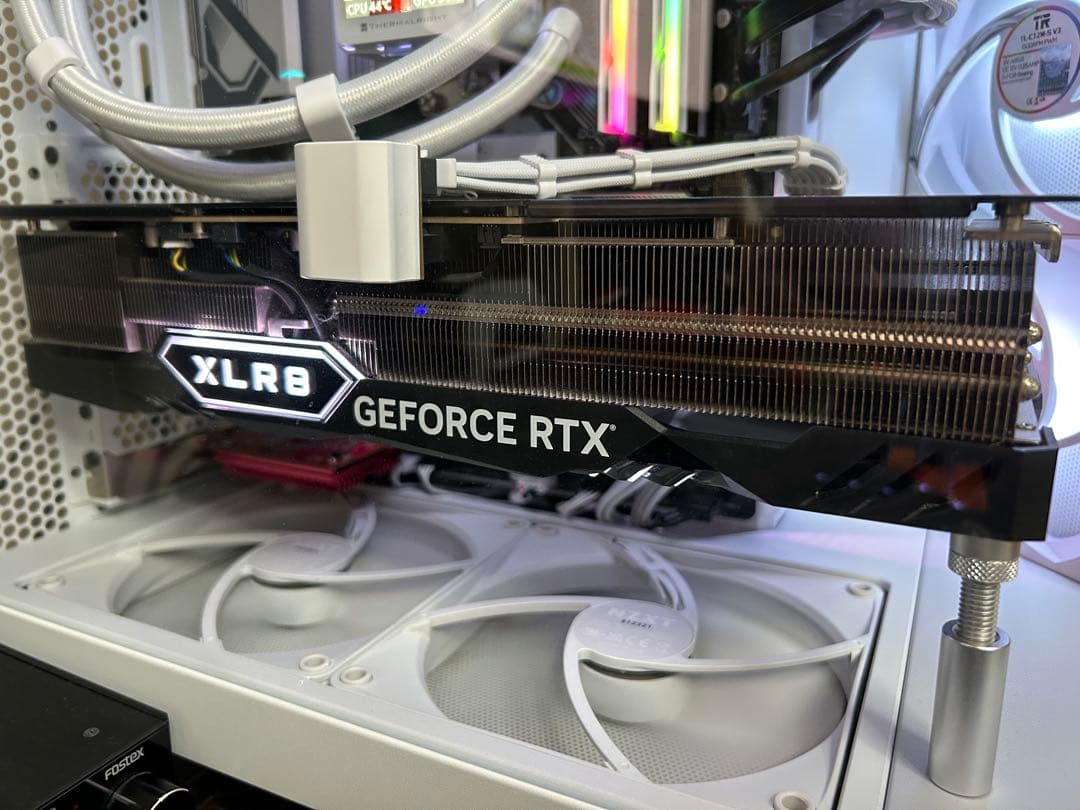 PNY GeForce RTX 4080グラフィックボード