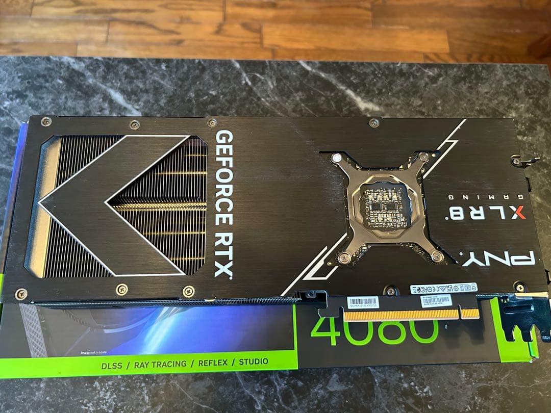 PNY GeForce RTX 4080グラフィックボード