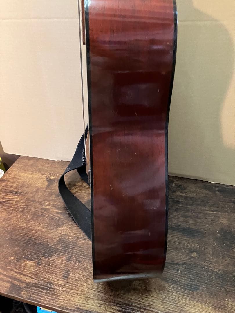 YAMAHA FG-180 赤ラベル