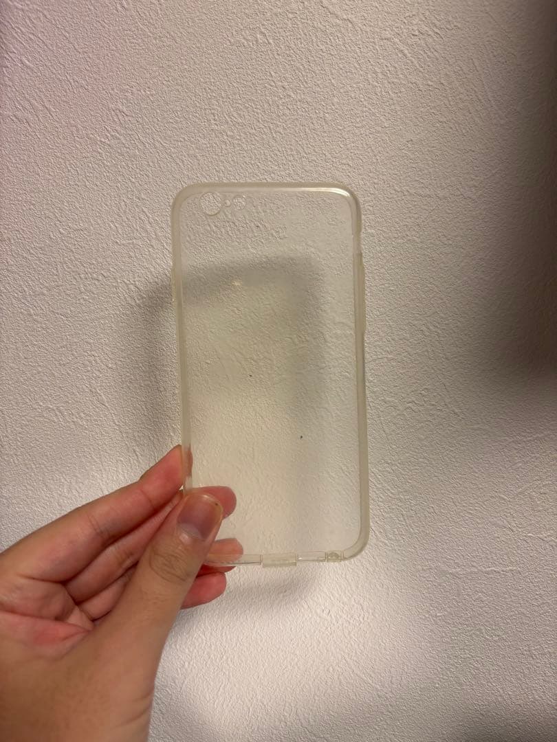 Apple iPhone 6 シルバー　本体とケース