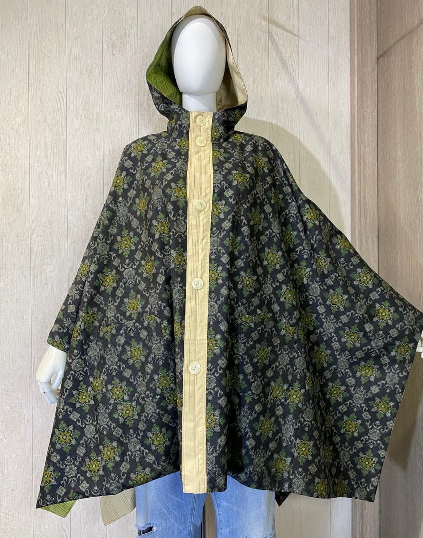 正絹紬訪問着 村山大島紬 リバーシブル フードポンチョ (難あり)