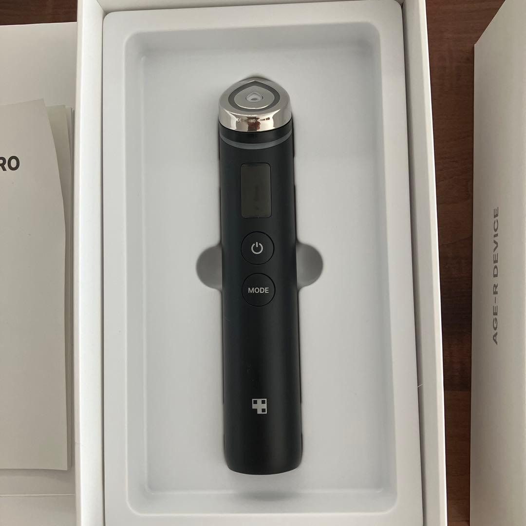 medicube BOOSTER PRO 美顔器