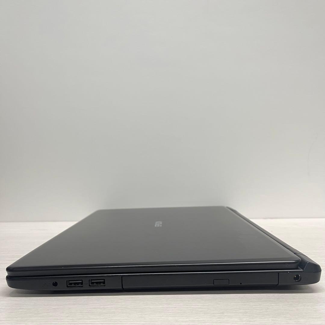 Windowsノート本体 EPSON Endeavor NJ4000E i5-6200U 8GB 256