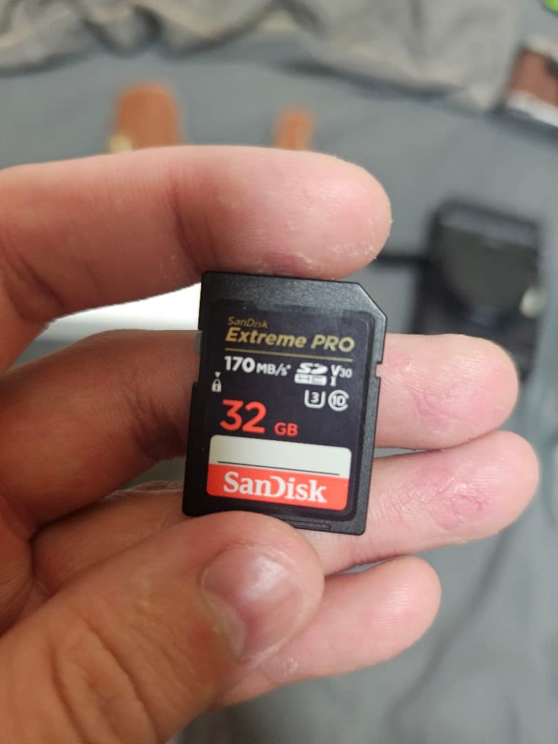 FUJIFILM Xシリーズ 富士フイルム X100F BLACK 付属品多数