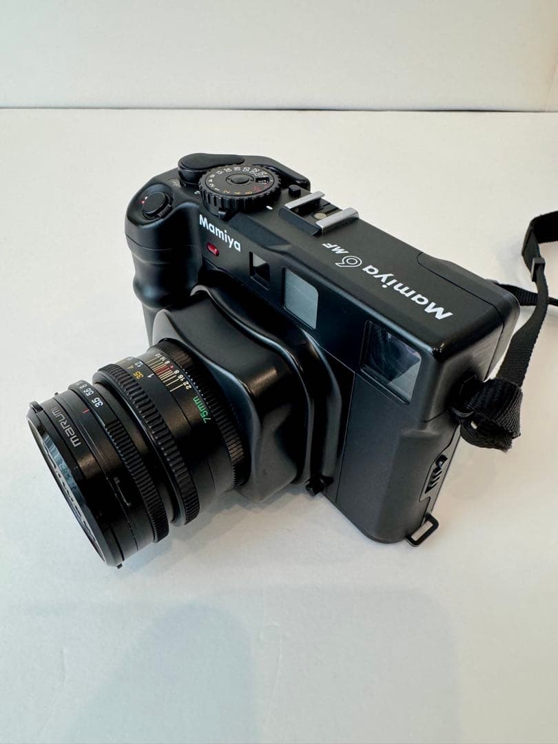 マミヤ Mamiya6 MF + 75mm F/3.5レンズ