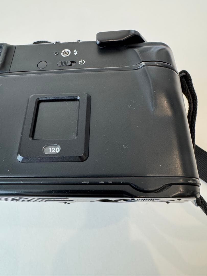 マミヤ Mamiya6 MF + 75mm F/3.5レンズ