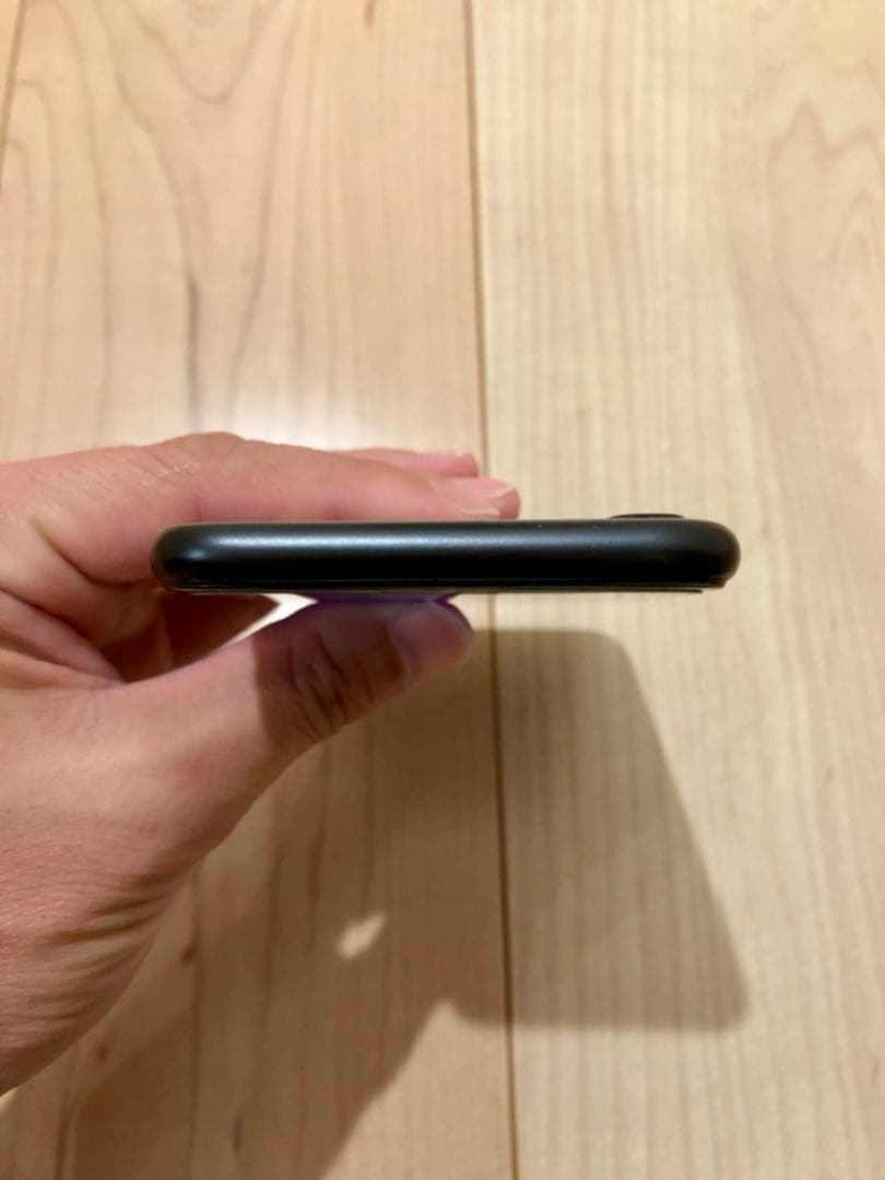 Apple iPhone SE2 64GB Wi-Fiのみ