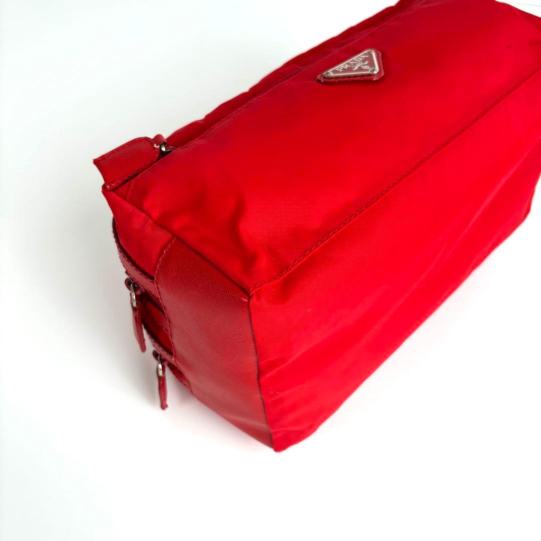 極美品 PRADA セカンドバッグ ポーチ 三角ロゴ ナイロン サフィアーノ