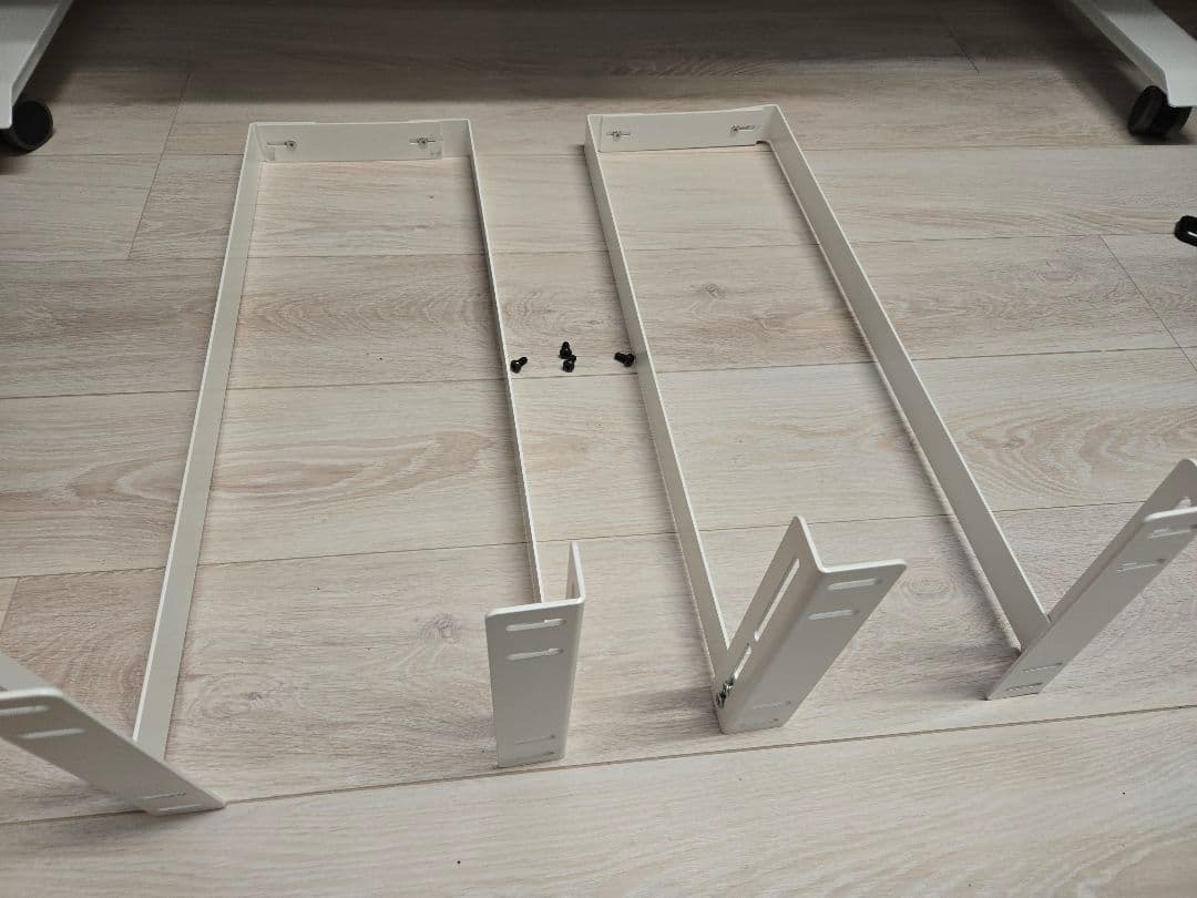 PREDUCTS PC Mount L - ホワイト