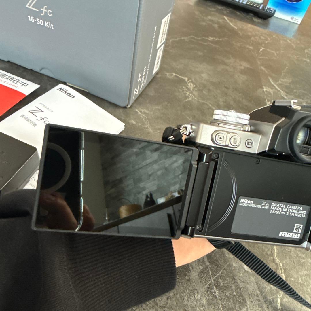 早い者勝ち‼️ Nikon Z fc 16-50 Kit 本体