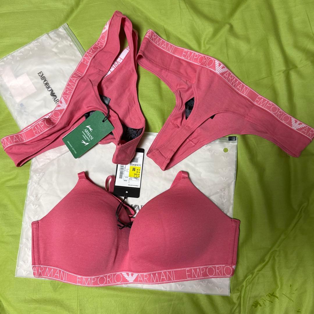 EMPORIO ARMANI ピンクブラジャーショーツセット Mサイズ