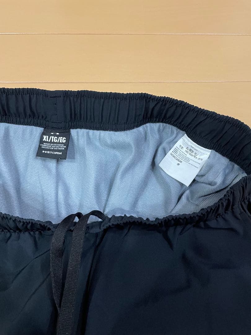 UNDER ARMOUR UAウーブン 上下セット メンズ XL