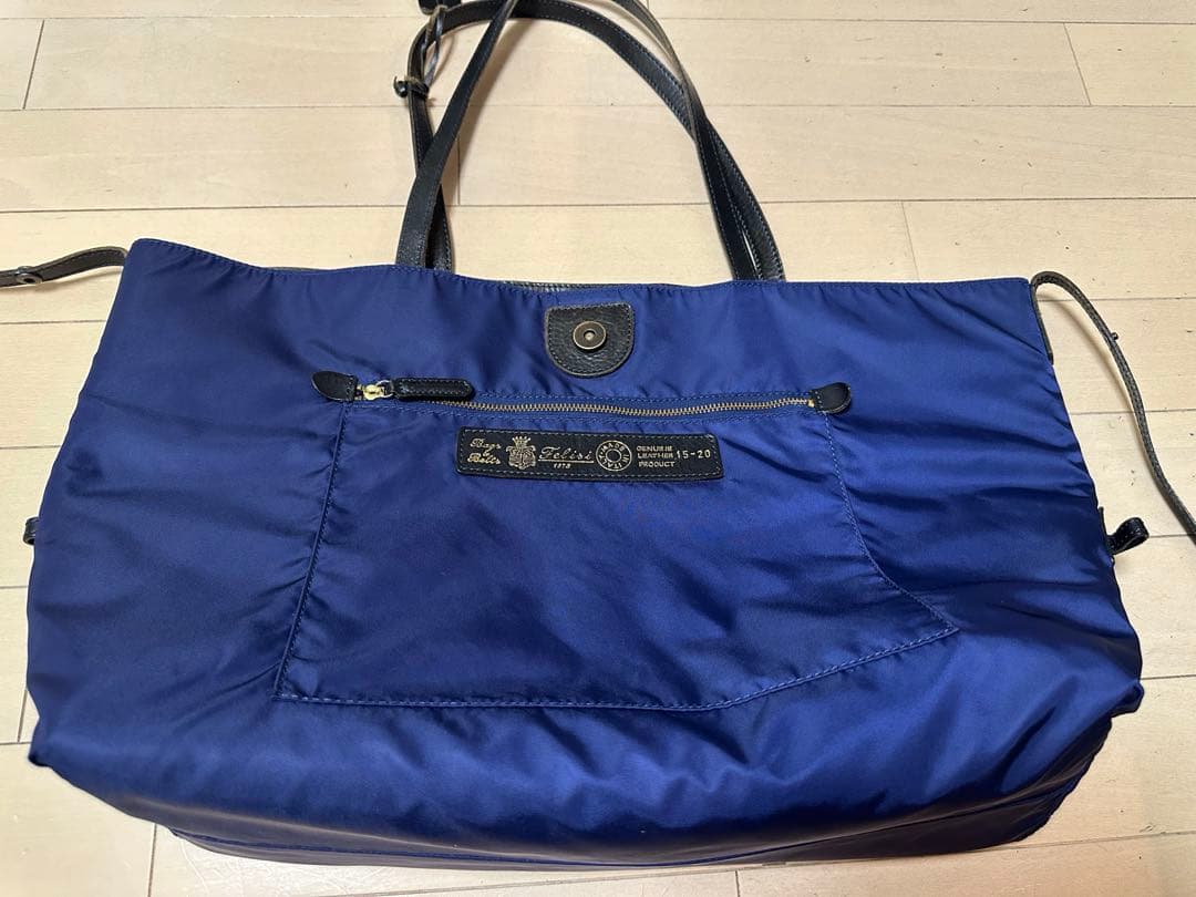 フェリージ　トートバッグ　レザー リバーシブル　Felisi ネイビーステッチ