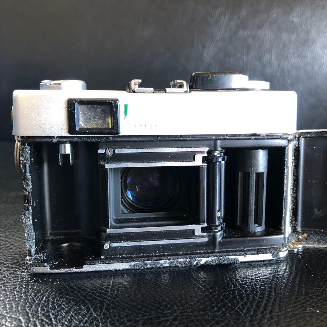 カバー付き　コニカC35FD ヘキサノン38mmF1.8 フィルムカメラ