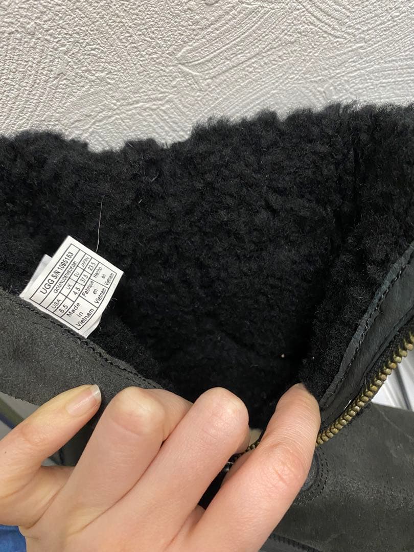 アグ UGG ムートンブーツ クラシックミニ レディース23.5㎝