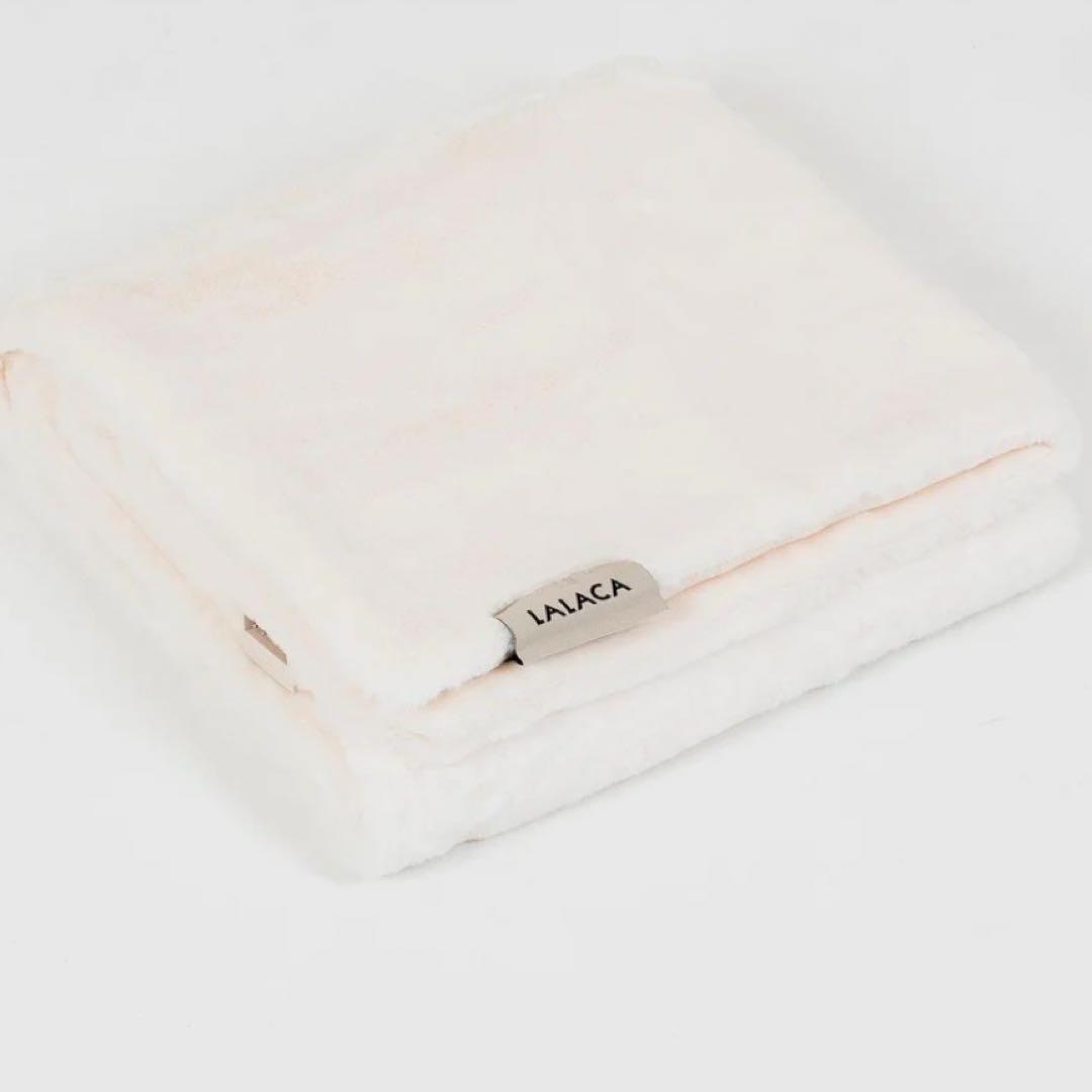 電気毛布・ひざ掛け LALACA heated blanket lounge