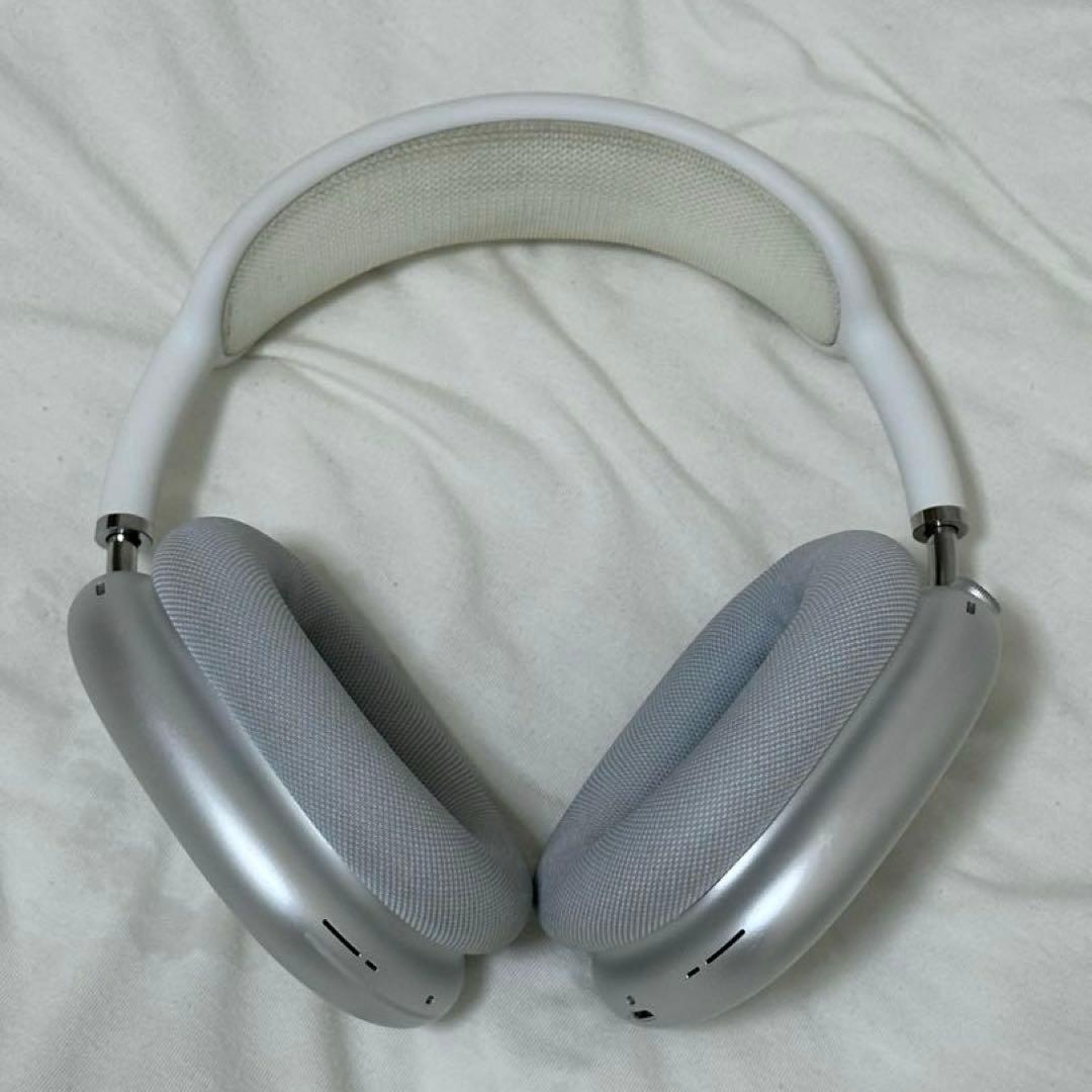 Apple AirPods Max シルバー　ヘッドホン