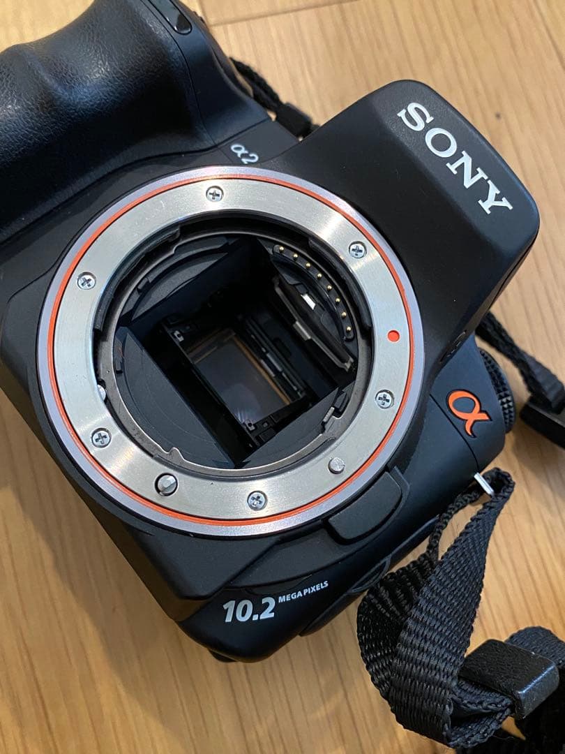 SONY α200 デジタル一眼　35-105 100-300 ダブルレンズ※注