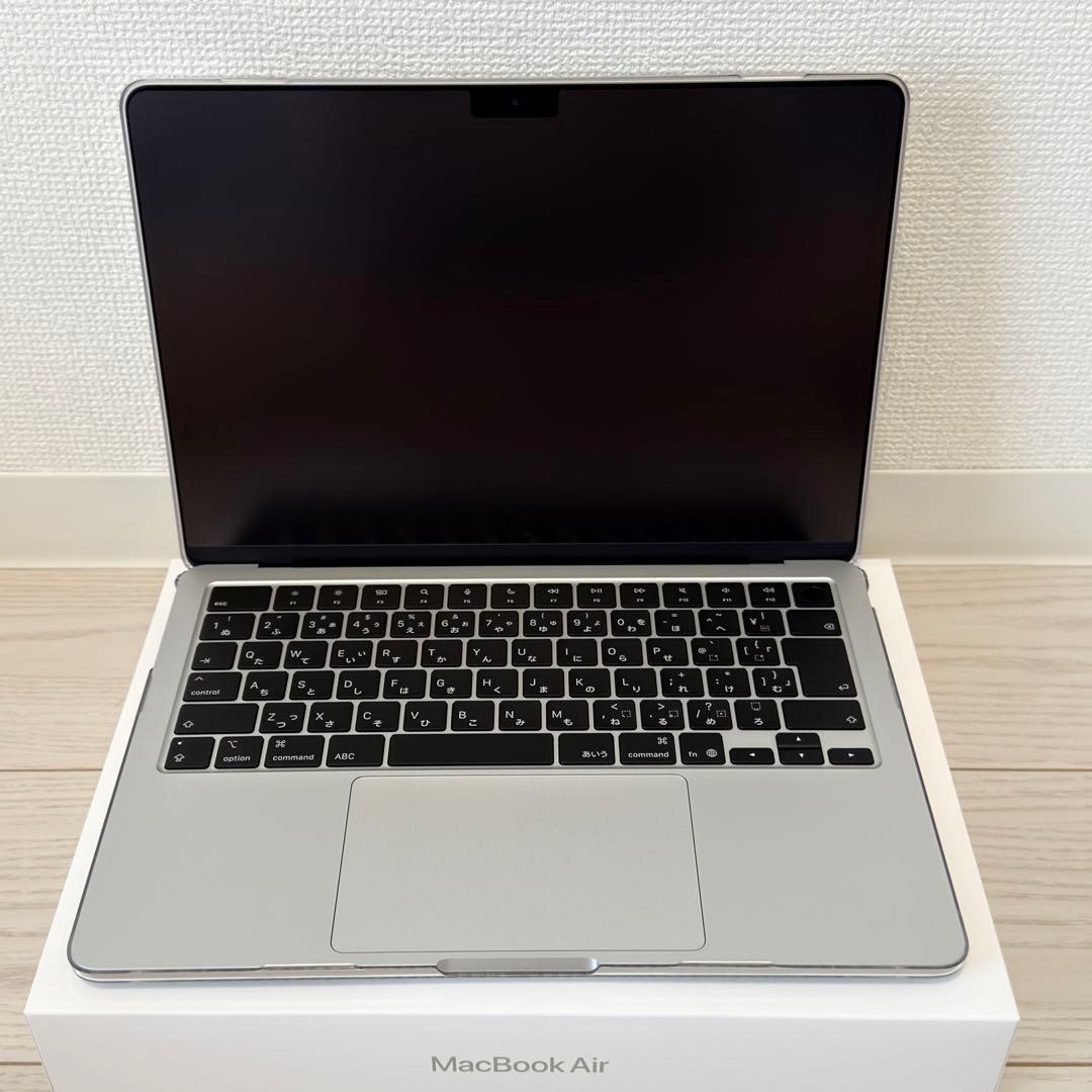 Apple MacBook Air M4(2025年モデル)シルバー