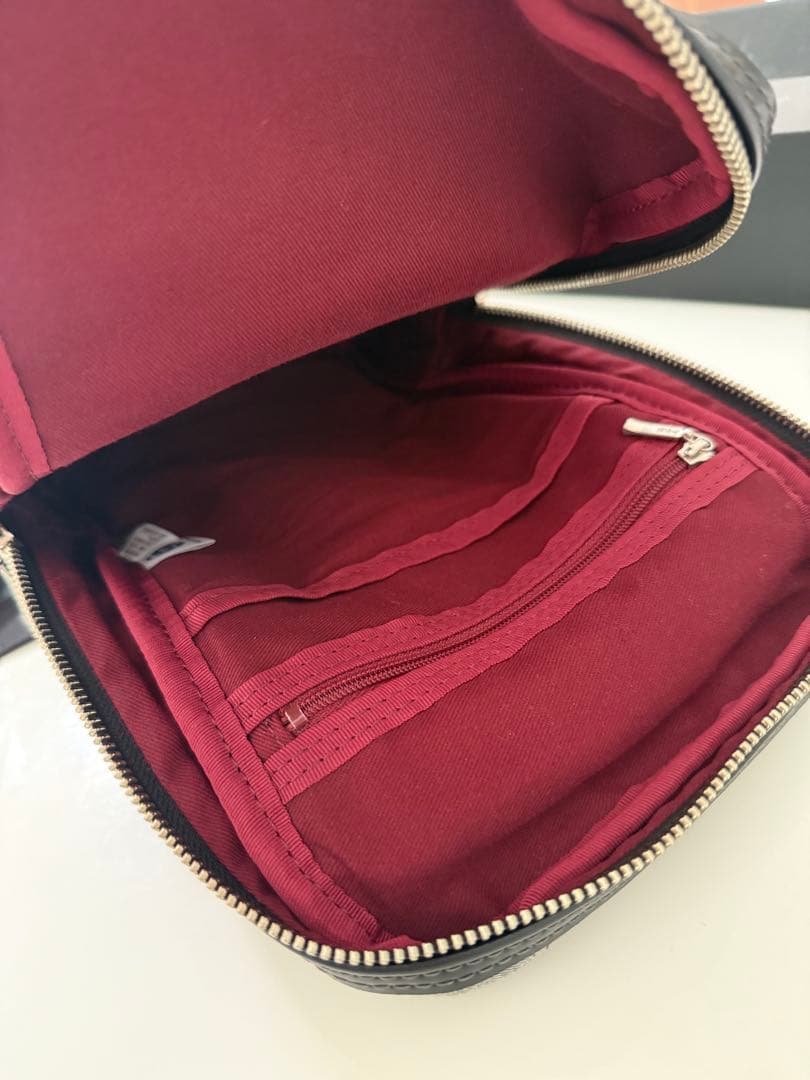 値下け 美品 TAKEO KIKUCHI メンズ 斜め掛け ワンショルダーバッグ